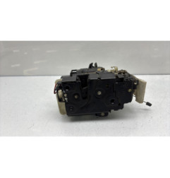 Serrure avant droit VOLKSWAGEN PASSAT 4