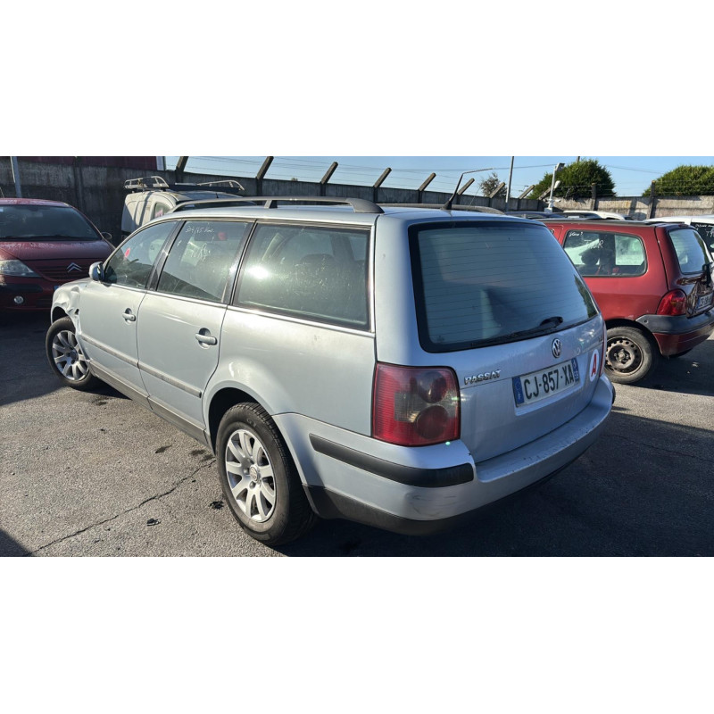 Serrure avant droit VOLKSWAGEN PASSAT 4 Photo n°8