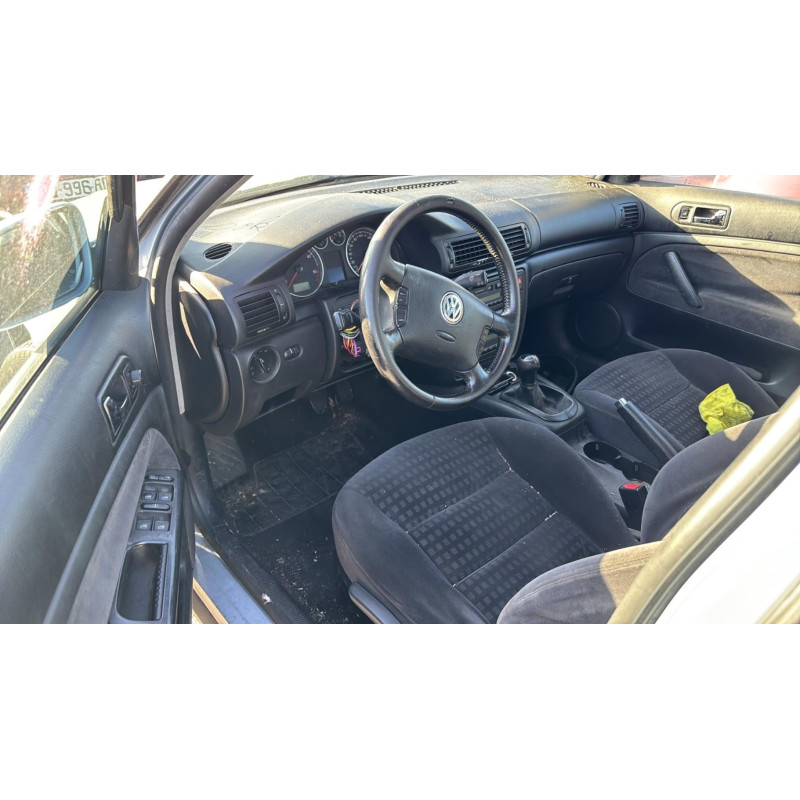 Serrure avant droit VOLKSWAGEN PASSAT 4 Photo n°16