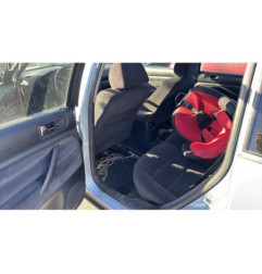Serrure avant droit VOLKSWAGEN PASSAT 4