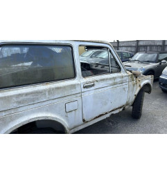 Custode avant droit (porte) LADA NIVA