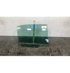 Vitre arriere droit SKODA OCTAVIA 3 Photo n°1