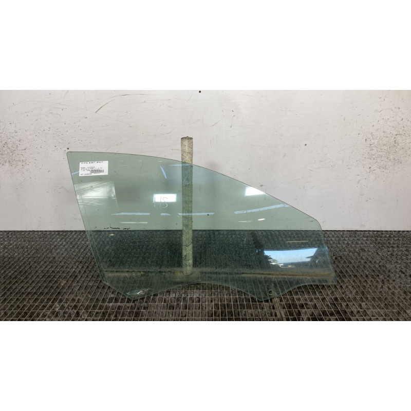 Vitre avant droit SKODA OCTAVIA 3 Photo n°1