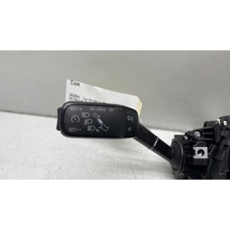 Com (Bloc Contacteur Tournant+Commodo Essuie Glace+Commodo Phare) SKODA OCTAVIA 3