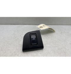 Interrupteur de leve vitre avant droit SKODA OCTAVIA 3