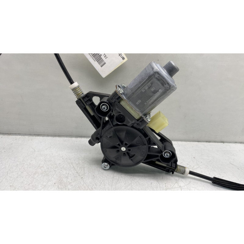 Leve vitre electrique avant droit SKODA OCTAVIA 3 Photo n°7