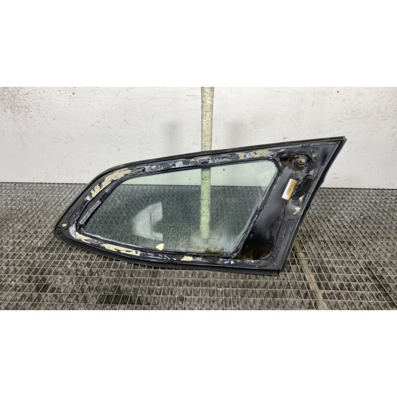 Custode arriere gauche PEUGEOT 308 2 SW Photo n°4