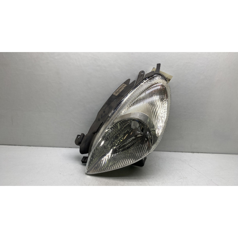 Optique avant principal gauche (feux)(phare) CITROEN XSARA PICASSO Photo n°1