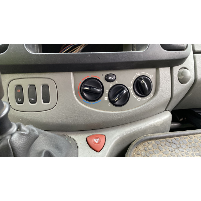 Poignee interieur avant droit RENAULT TRAFIC 2 Photo n°17