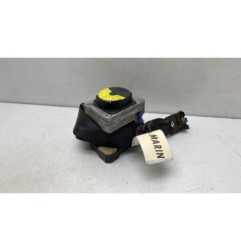Pretensionneur de ceinture avant gauche VOLKSWAGEN GOLF 4
