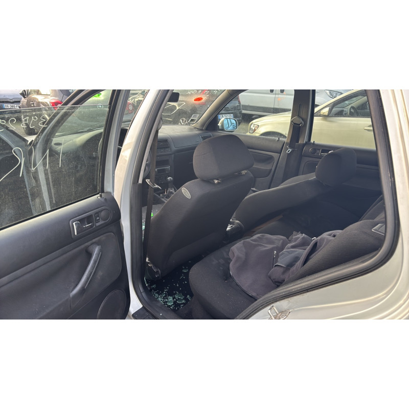 Pretensionneur de ceinture avant gauche VOLKSWAGEN GOLF 4 Photo n°14