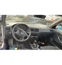 Pretensionneur de ceinture avant gauche VOLKSWAGEN GOLF 4
