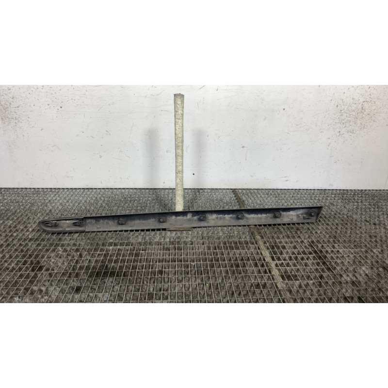 Baguette de porte avant droite RENAULT CLIO 2 Photo n°4