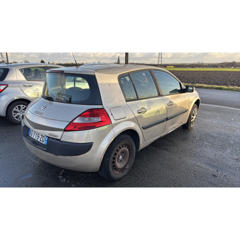 Boitier UCH RENAULT MEGANE 2 Photo n°6