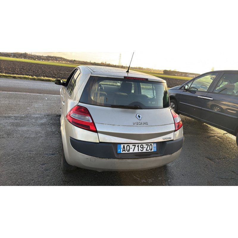 Boitier UCH RENAULT MEGANE 2 Photo n°8