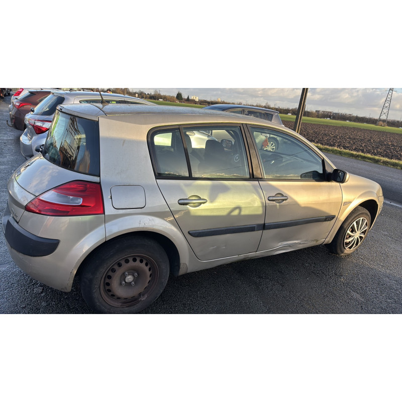 Boitier UCH RENAULT MEGANE 2 Photo n°10