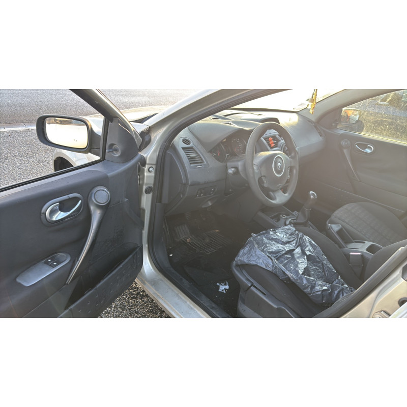 Boitier UCH RENAULT MEGANE 2 Photo n°12