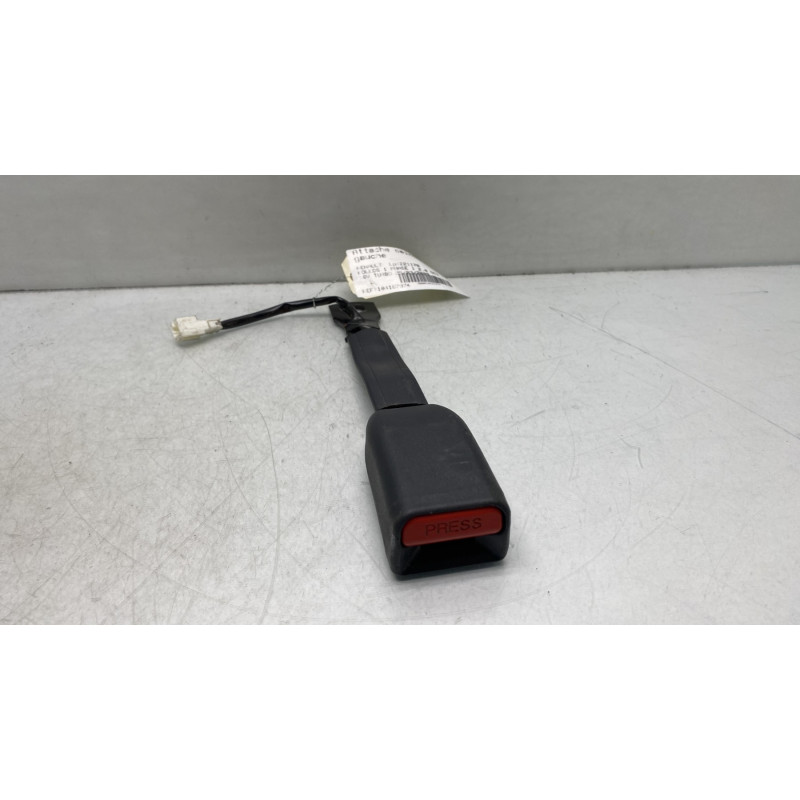 Attache ceinture avant gauche RENAULT KOLEOS 1 Photo n°2