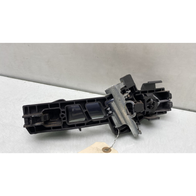Poignee porte arriere droit FORD FIESTA 6 Photo n°2