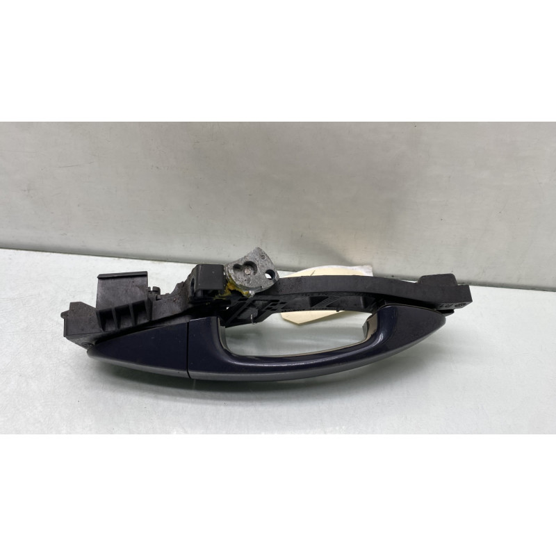Poignee porte arriere droit FORD FIESTA 6 Photo n°3