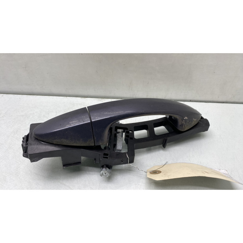 Poignee porte arriere droit FORD FIESTA 6 Photo n°4