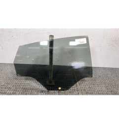 Vitre arriere droit FORD FIESTA 6 Photo n°1