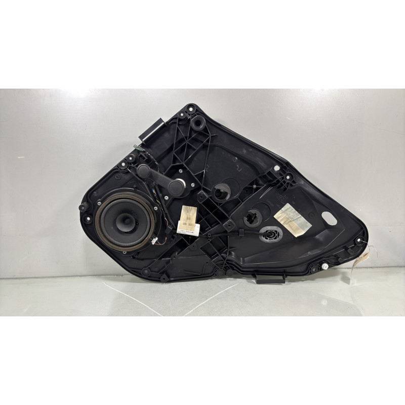 Leve vitre mecanique arriere droit FORD FIESTA 6 Photo n°1