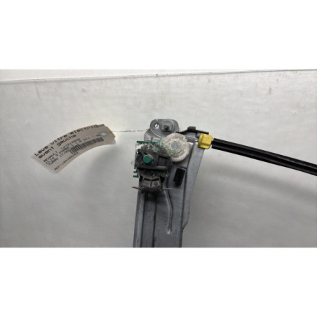 Leve vitre electrique avant gauche RENAULT CLIO 3