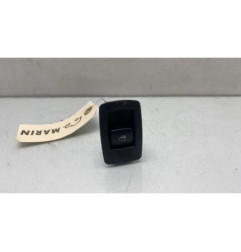 Interrupteur de leve vitre arriere droit BMW SERIE 3 E91 Photo n°1