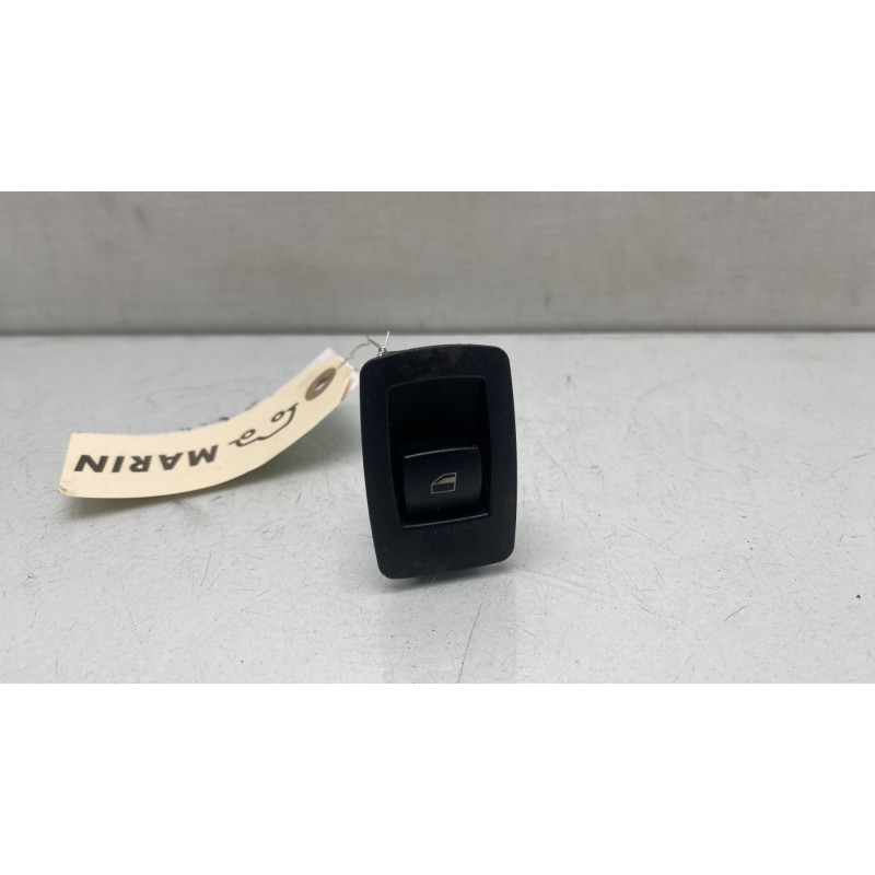 Interrupteur de leve vitre arriere droit BMW SERIE 3 E91 Photo n°1