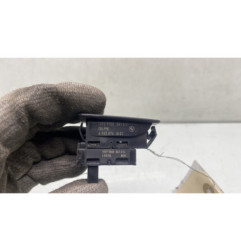 Interrupteur de leve vitre arriere droit BMW SERIE 3 E91