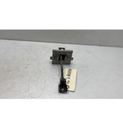 Arret de porte avant gauche PEUGEOT 3008 1
