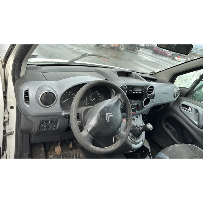 Porte avant gauche CITROEN BERLINGO 2 Photo n°18