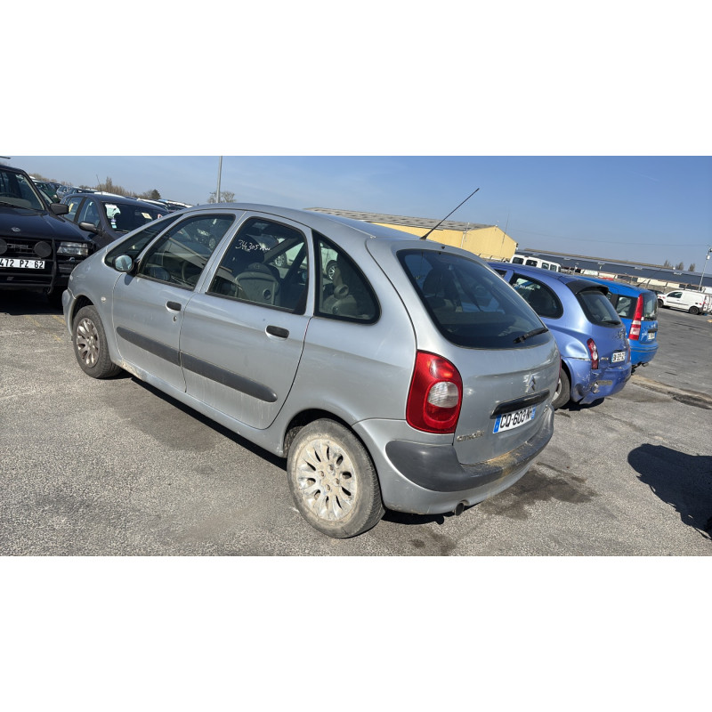 Face avant CITROEN XSARA PICASSO Photo n°8