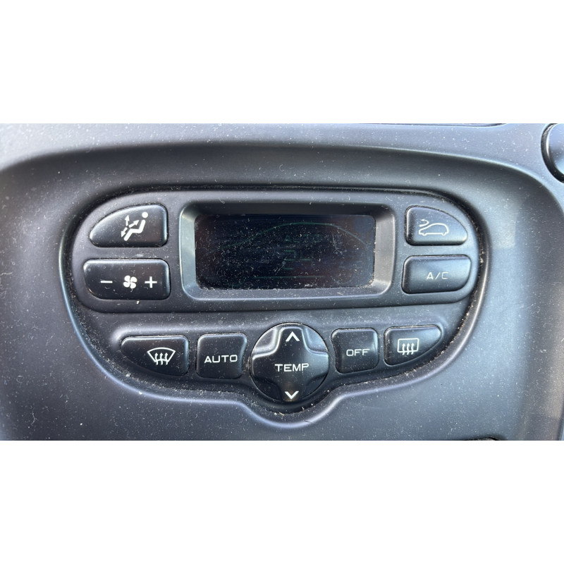 Face avant CITROEN XSARA PICASSO Photo n°20