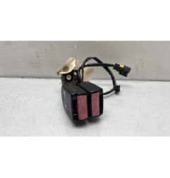 Attache ceinture arriere droit PEUGEOT 207 Photo n°1