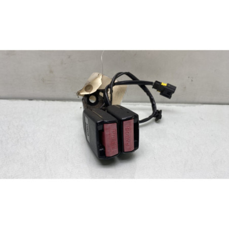 Attache ceinture arriere droit PEUGEOT 207 Photo n°1