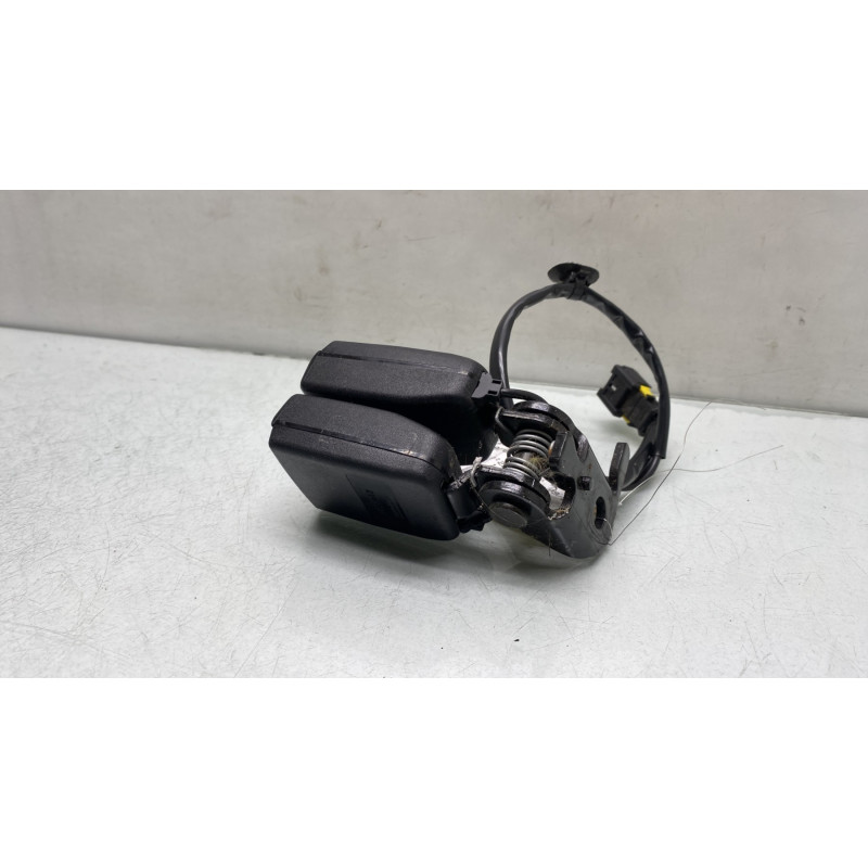Attache ceinture arriere droit PEUGEOT 207 Photo n°4