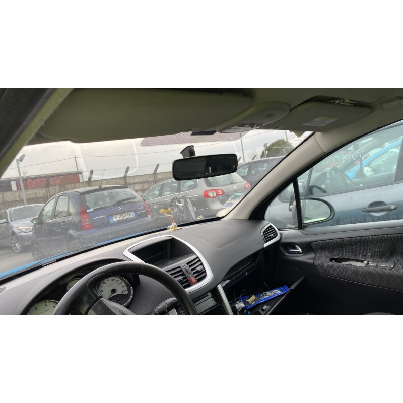 Attache ceinture arriere gauche PEUGEOT 207 Photo n°17