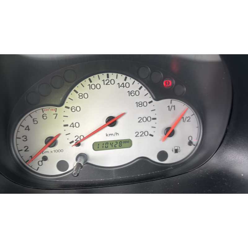 Feu arriere stop central FORD KA 1 Photo n°20
