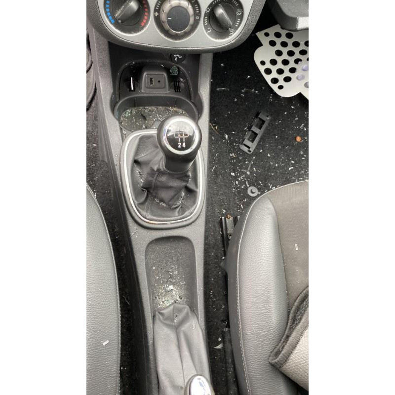 Boite de vitesses OPEL CORSA D Photo n°9