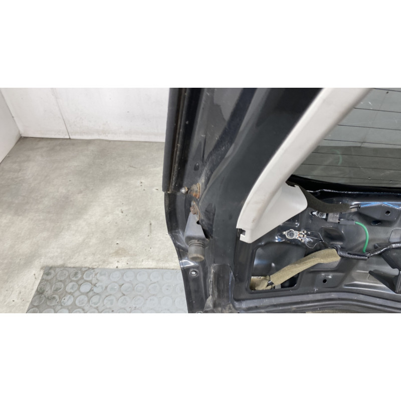 Malle/Hayon arriere RENAULT KOLEOS 1 Photo n°9