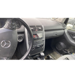 Aile avant droit MERCEDES CLASSE A 169