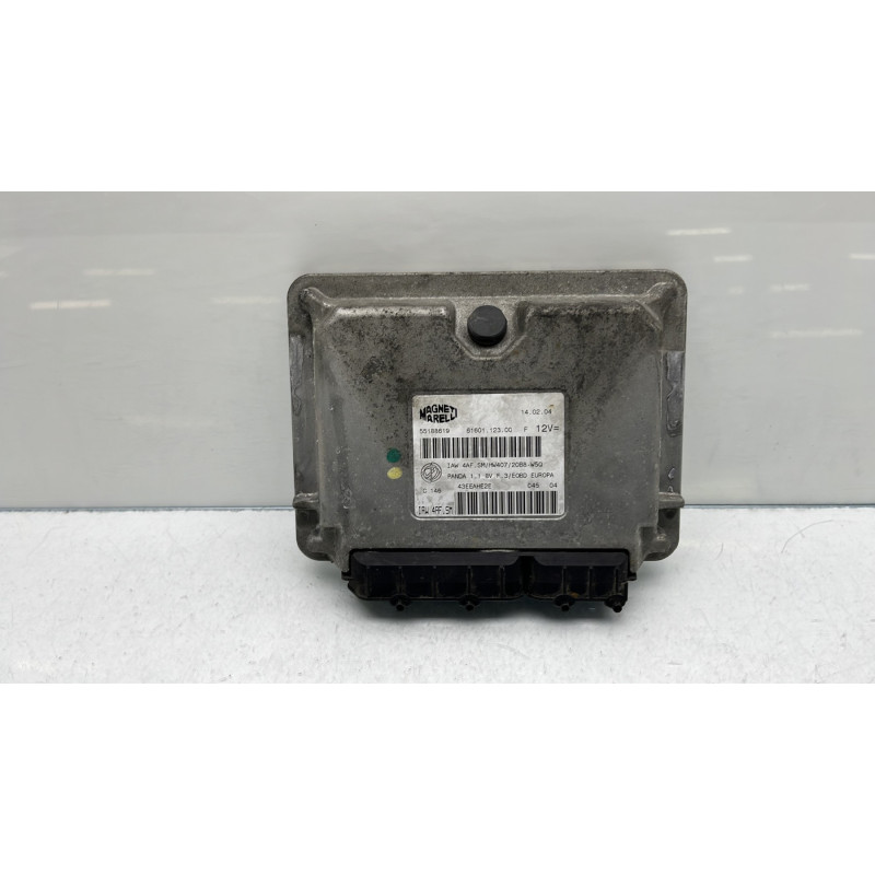 Calculateur moteur FIAT PANDA 2 Photo n°1