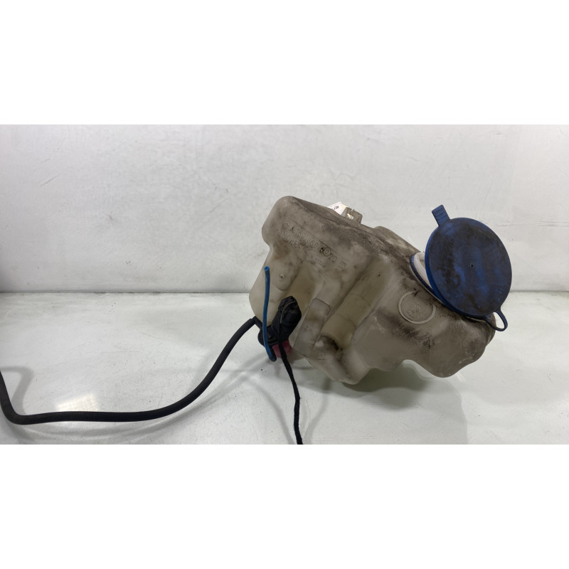 Vase de lave glace MERCEDES CLASSE A 169 Photo n°1