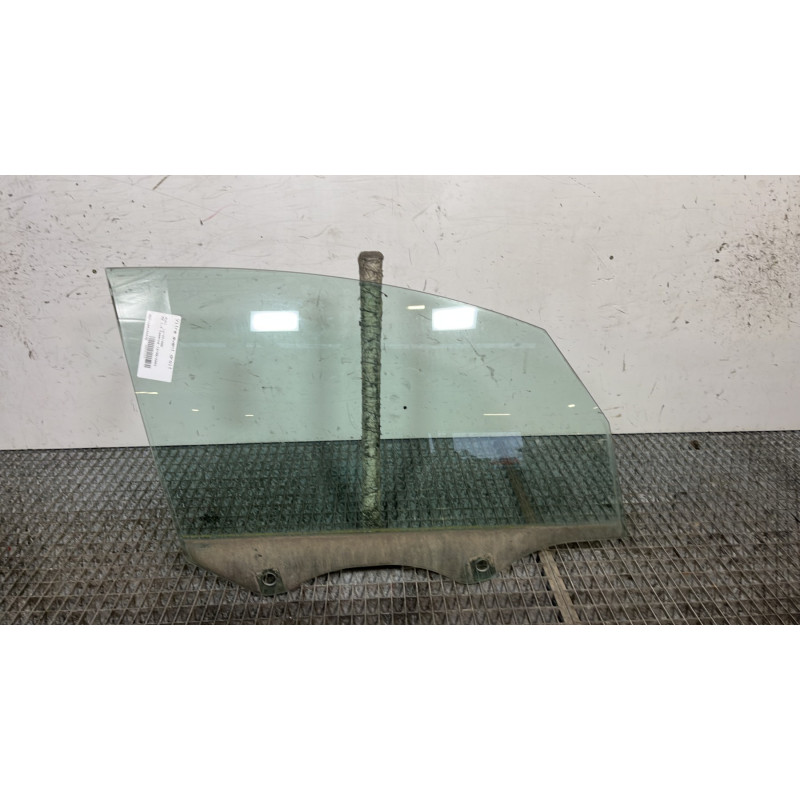 Vitre avant droit AUDI A2 Photo n°1
