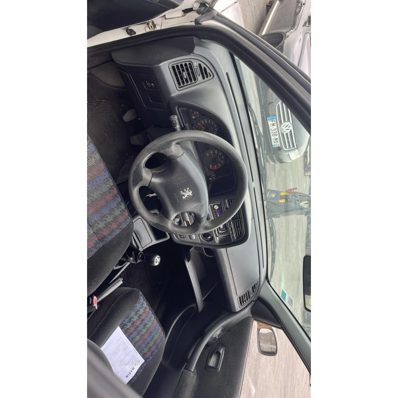 Ceinture arriere droit PEUGEOT 306 Photo n°4