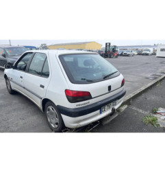 Ceinture arriere droit PEUGEOT 306