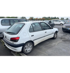 Ceinture arriere droit PEUGEOT 306