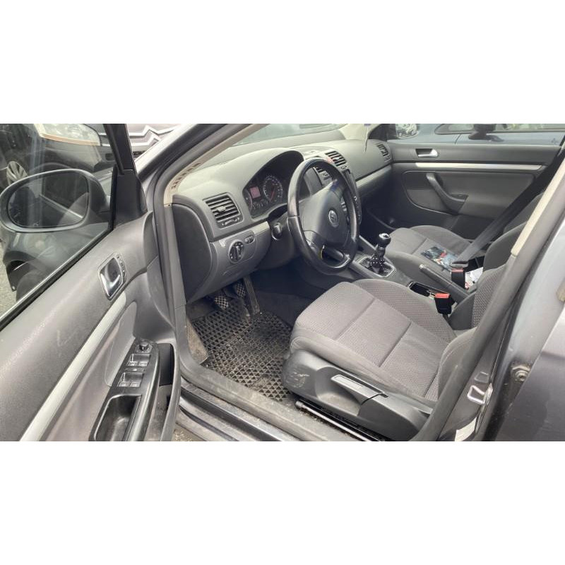Porte avant droit VOLKSWAGEN JETTA 3 Photo n°8